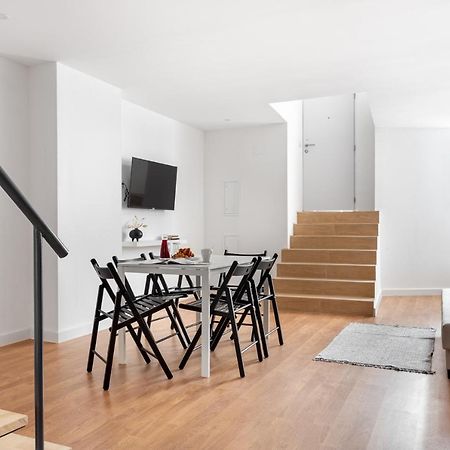 Altido Stylish 2-Level Flats Near Ajuda Palace Lissabon Buitenkant foto