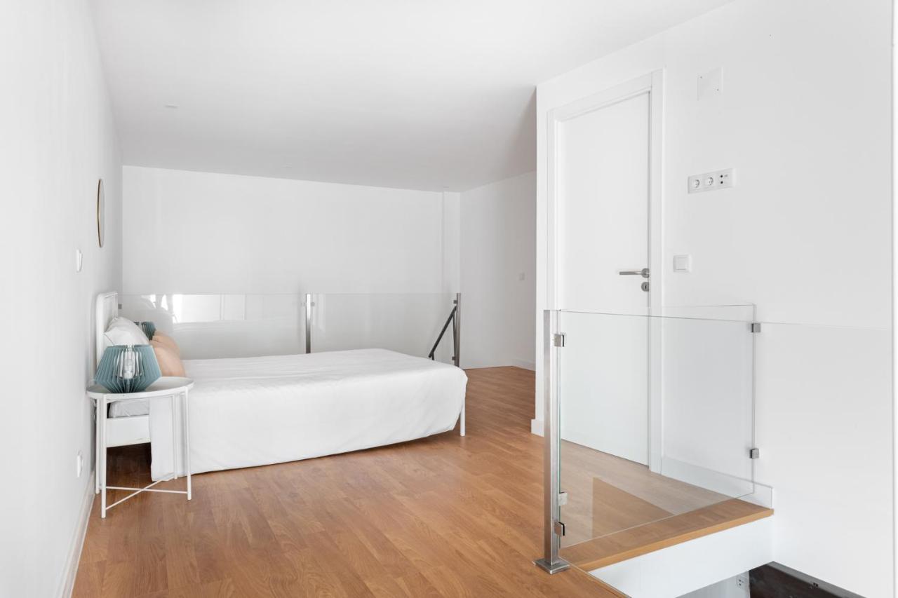 Altido Stylish 2-Level Flats Near Ajuda Palace Lissabon Buitenkant foto